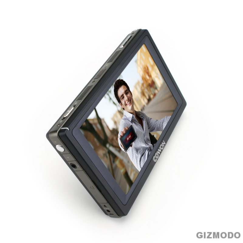 Illustration for article titled Cowon Q5: PMP With HSDPA and GPS Announced...Again